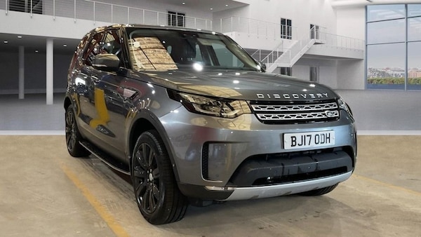 Used Land Rover Discovery 2017 for sale - 74260947: Photo 4