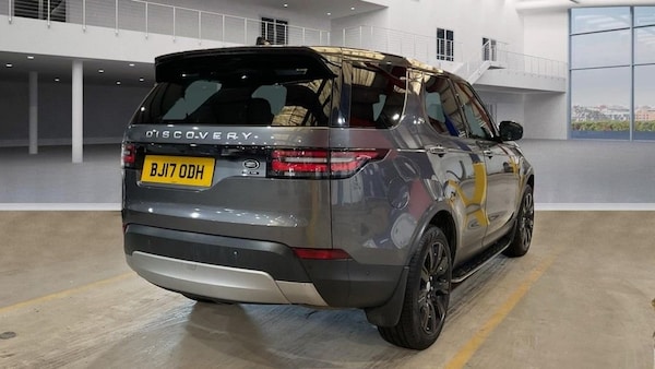 Used Land Rover Discovery 2017 for sale - 74260947: Photo 8