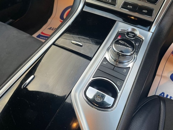 Used Jaguar XF 2014 for sale - 69945781: Photo 25
