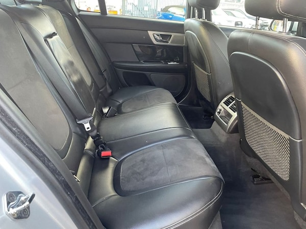 Used Jaguar XF 2014 for sale - 69945781: Photo 32