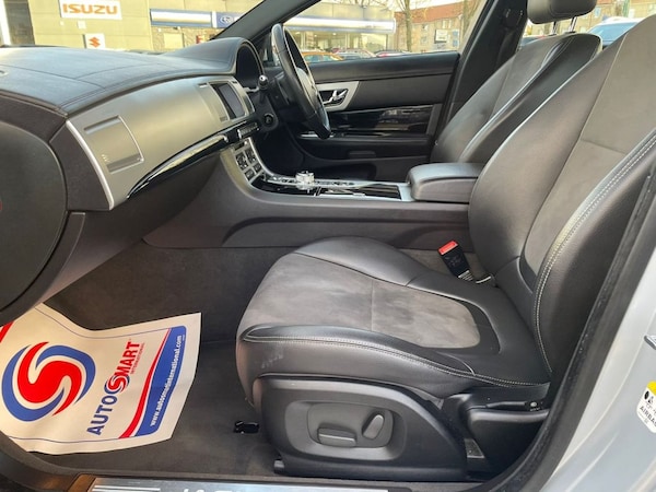 Used Jaguar XF 2014 for sale - 69945781: Photo 35