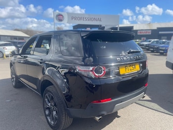 Used Land Rover Discovery Sport 2019 for sale - 77991327: Photo