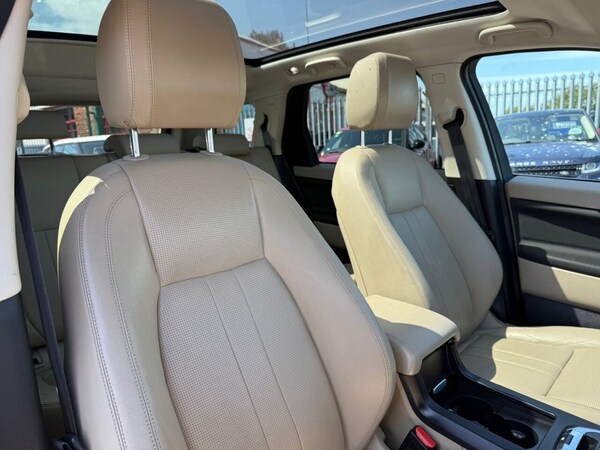 Used Land Rover Discovery Sport 2017 for sale - 74953801: Photo 15