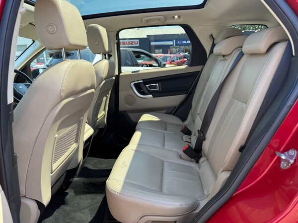 Used Land Rover Discovery Sport 2017 for sale - 74953801: Photo 34