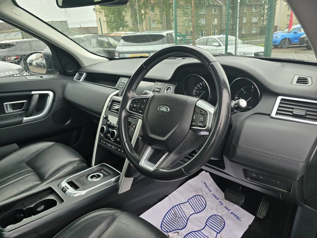 Used Land Rover Discovery Sport 2016 for sale - 77668726: Photo 15