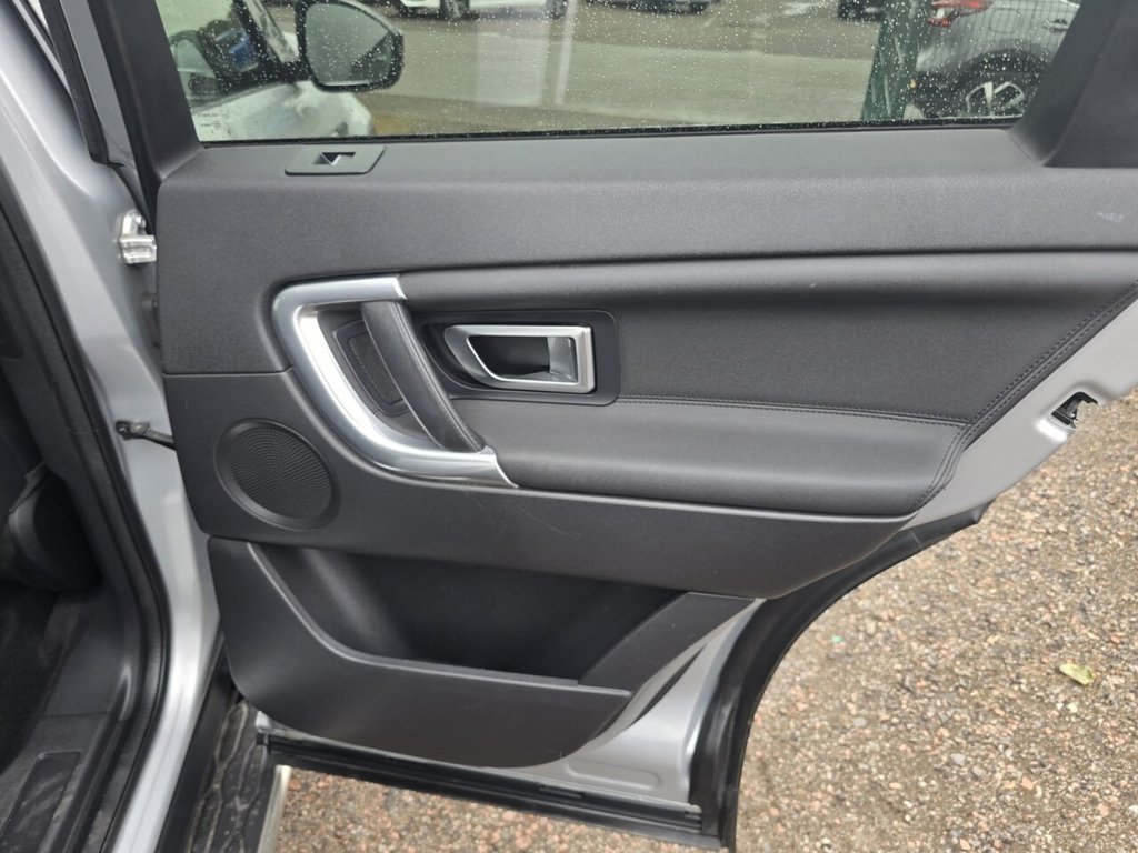 Used Land Rover Discovery Sport 2016 for sale - 77668726: Photo 22