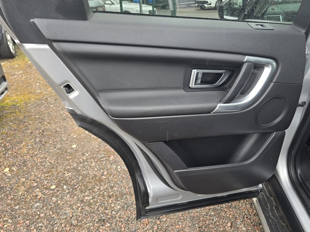 Used Land Rover Discovery Sport 2016 for sale - 77668726: Photo 34