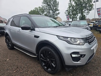 Used Land Rover Discovery Sport 2016 for sale - 77668726: Photo