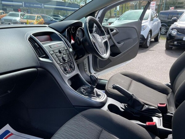 Used Vauxhall Astra GTC 2015 for sale - 69945784: Photo 28