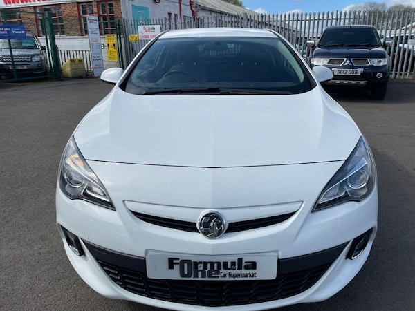 Used Vauxhall Astra GTC 2015 for sale - 69945784: Photo 2