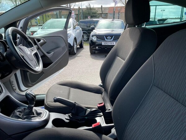 Used Vauxhall Astra GTC 2015 for sale - 69945784: Photo 35