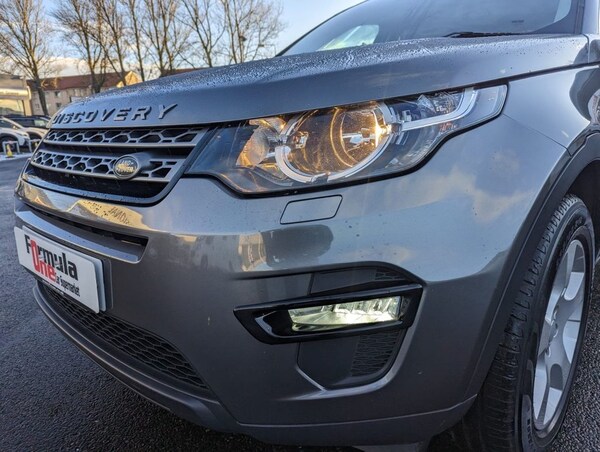 Used Land Rover Discovery Sport 2017 for sale - 65816677: Photo 16