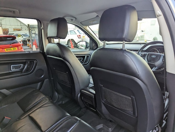 Used Land Rover Discovery Sport 2017 for sale - 65816677: Photo 25