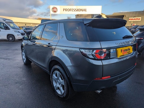 Used Land Rover Discovery Sport 2017 for sale - 65816677: Photo 5