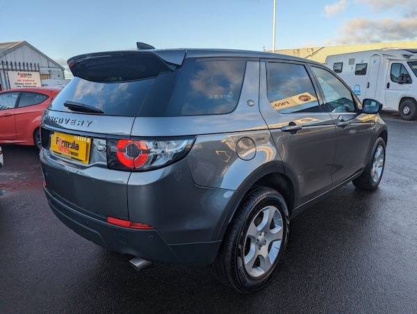 Used Land Rover Discovery Sport 2017 for sale - 65816677: Photo 7