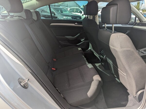 Used Volkswagen Passat 2017 for sale - 68613267: Photo 22