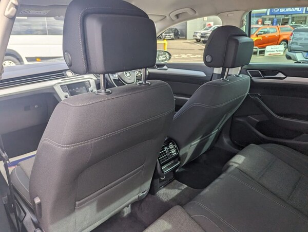 Used Volkswagen Passat 2017 for sale - 68613267: Photo 30