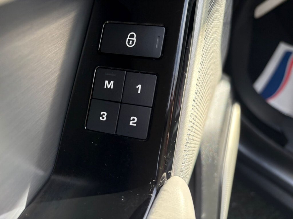 Used Land Rover Range Rover Velar 2020 for sale - 75877173: Photo 25