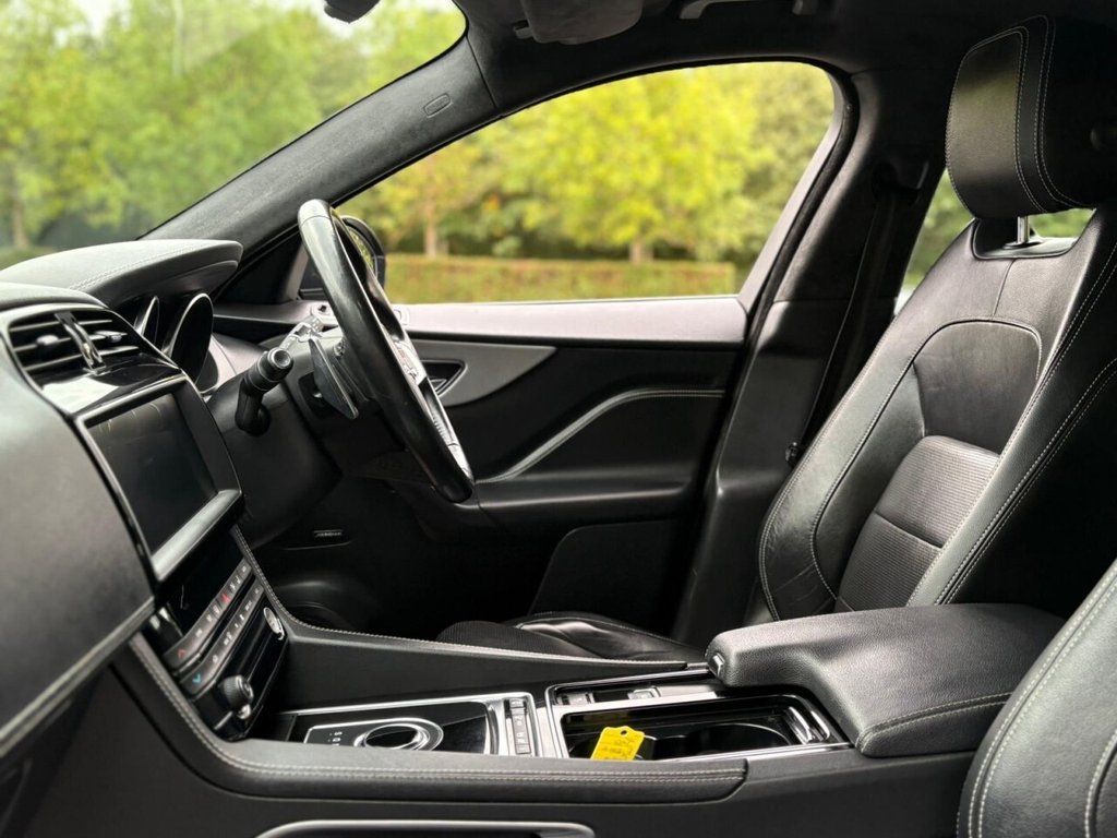 Used Jaguar F-Pace 2018 for sale - 76047988: Photo 21