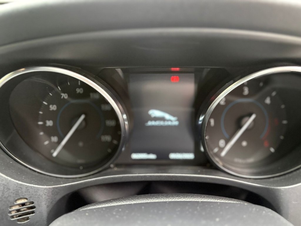 Used Jaguar F-Pace 2018 for sale - 76047988: Photo 30