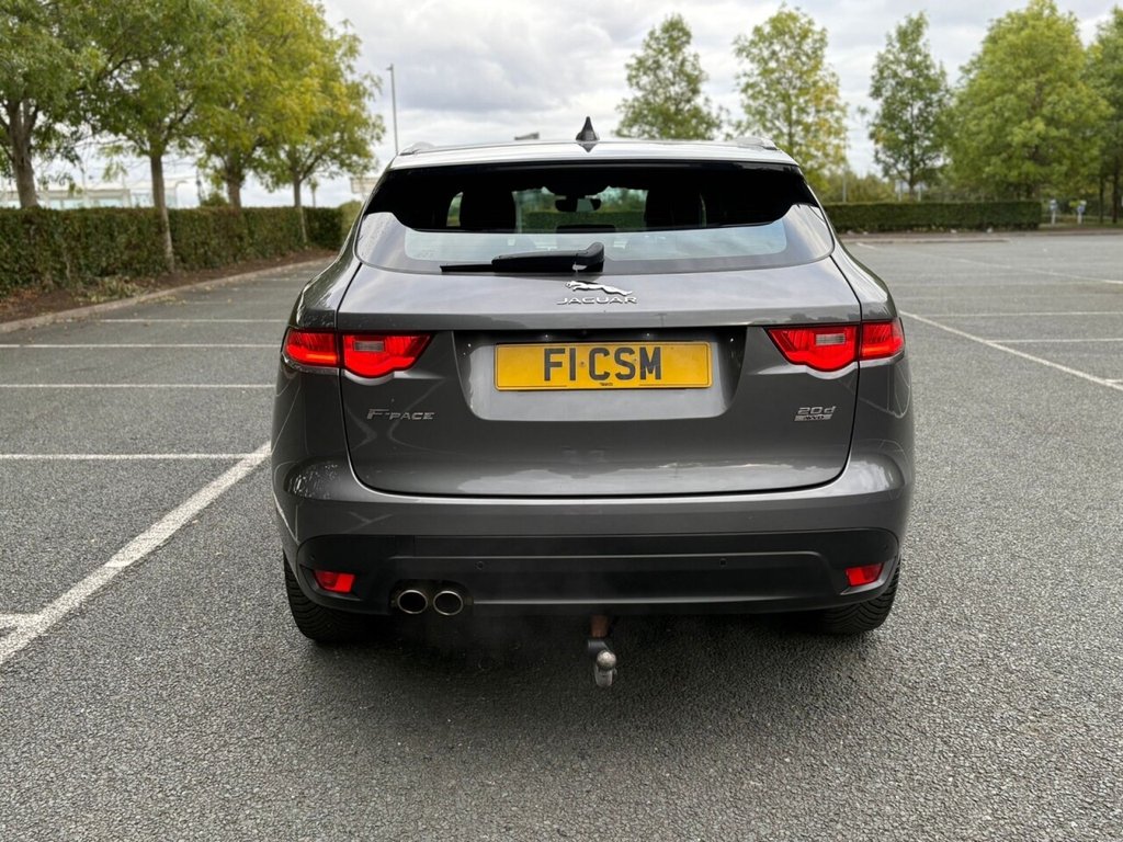 Used Jaguar F-Pace 2018 for sale - 76047988: Photo 4