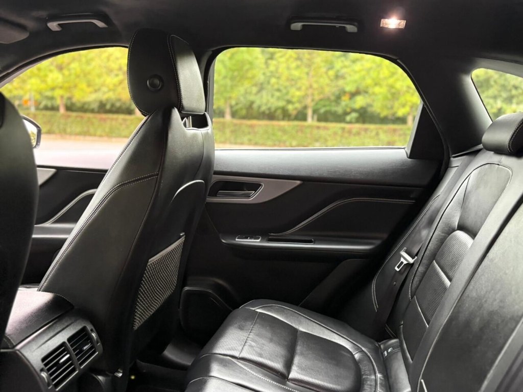 Used Jaguar F-Pace 2018 for sale - 76047988: Photo 41