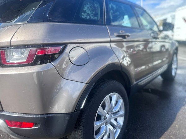 Used Land Rover Range Rover Evoque 2016 for sale - 68316410: Photo 11