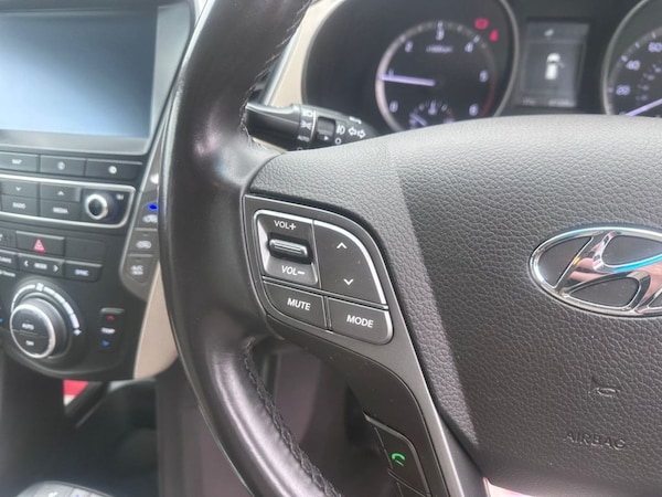 Used Hyundai Santa Fe 2017 for sale - 68341014: Photo 20