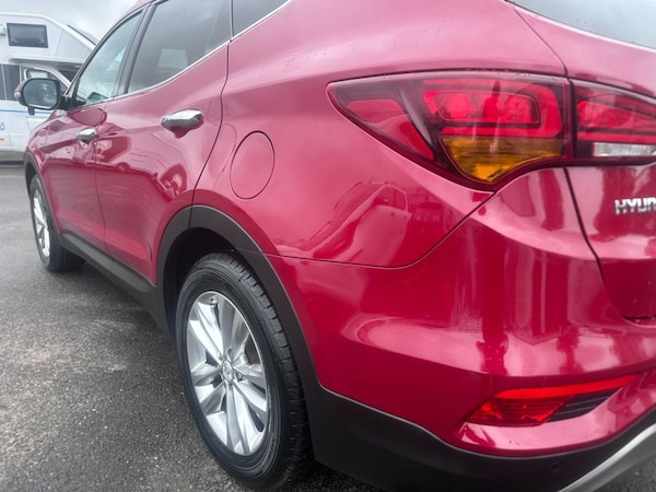 Used Hyundai Santa Fe 2017 for sale - 68341014: Photo 9