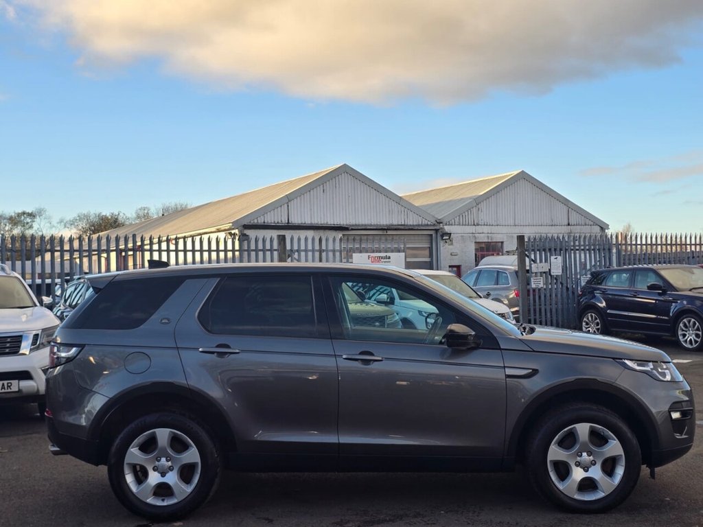Used Land Rover Discovery Sport 2017 for sale - 76304165: Photo 12
