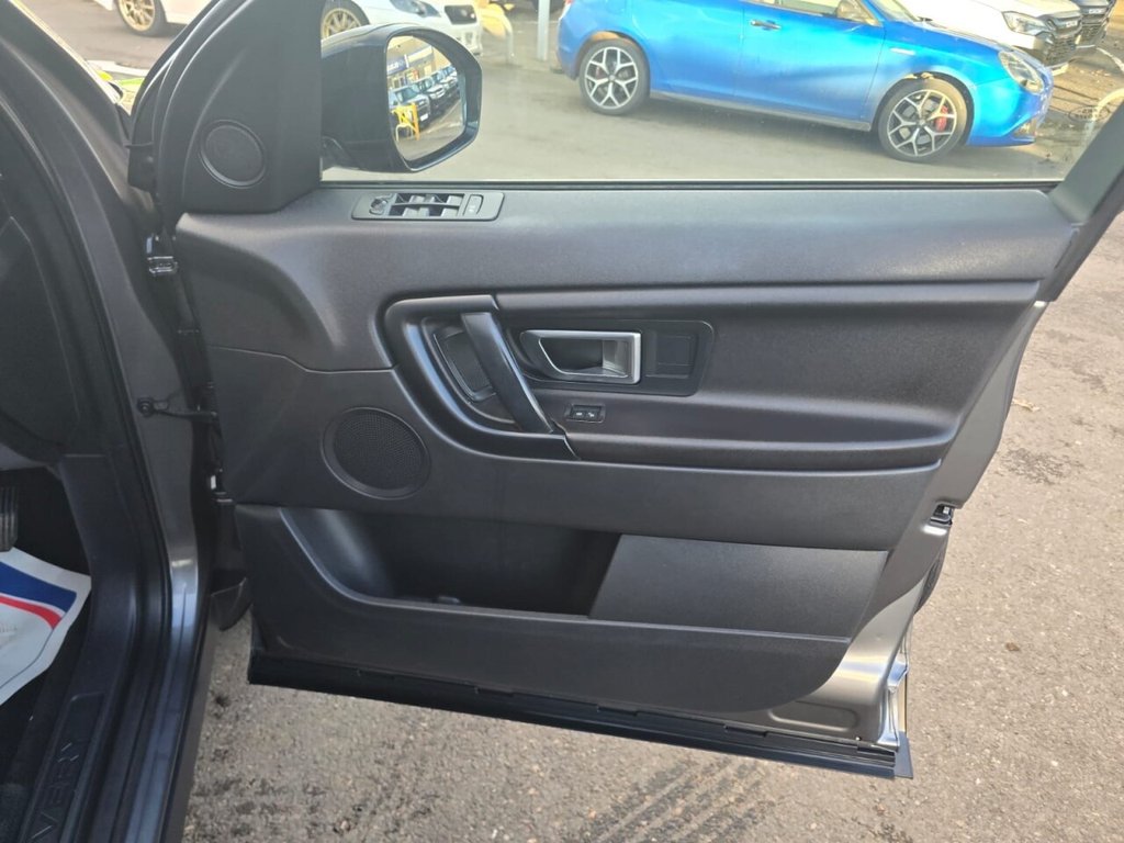 Used Land Rover Discovery Sport 2017 for sale - 76304165: Photo 19