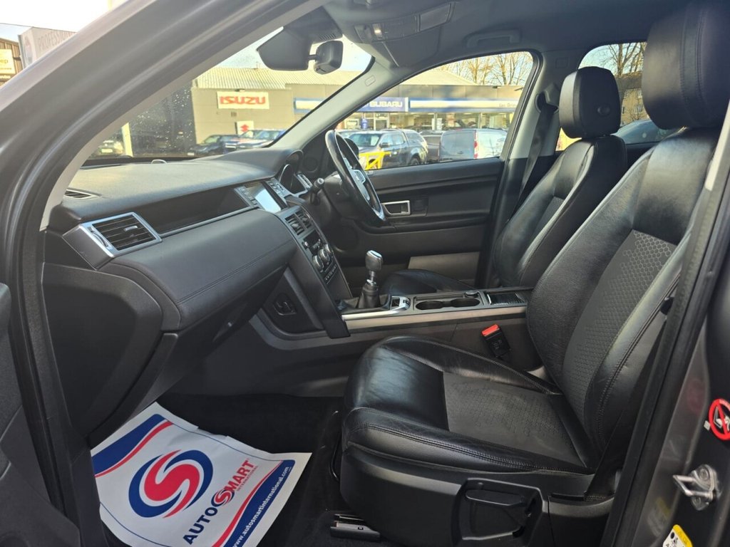 Used Land Rover Discovery Sport 2017 for sale - 76304165: Photo 38