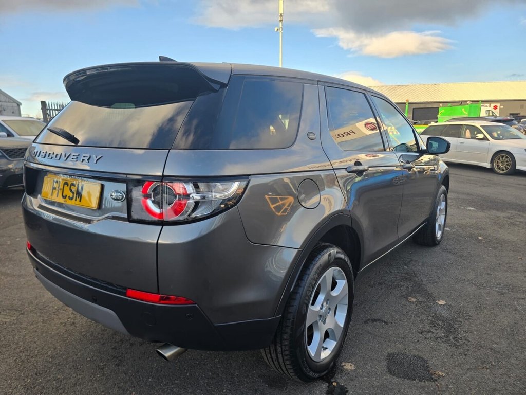 Used Land Rover Discovery Sport 2017 for sale - 76304165: Photo 4