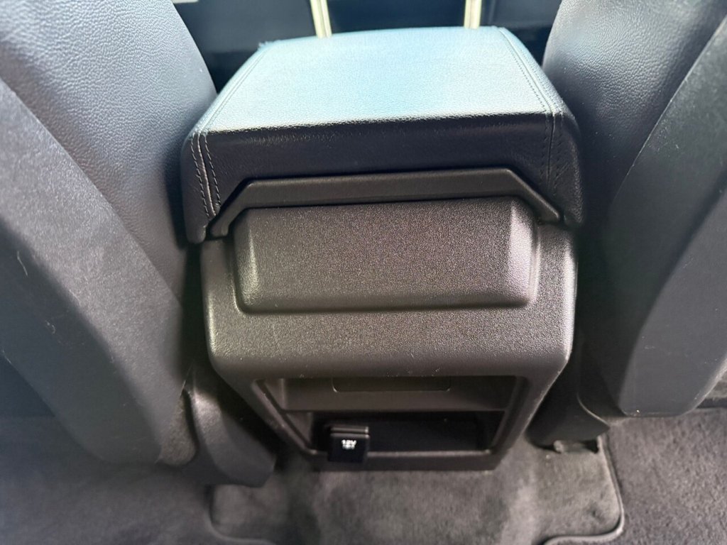 Used Land Rover Discovery Sport 2016 for sale - 76048170: Photo 32