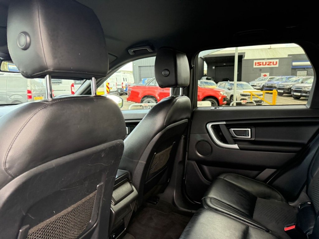 Used Land Rover Discovery Sport 2016 for sale - 76048170: Photo 40