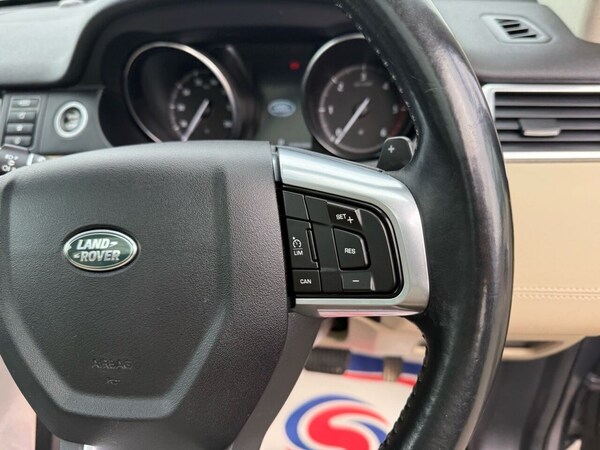 Used Land Rover Discovery Sport 2016 for sale - 73953588: Photo 17