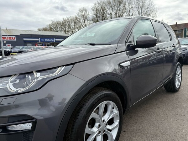 Used Land Rover Discovery Sport 2016 for sale - 73953588: Photo 9
