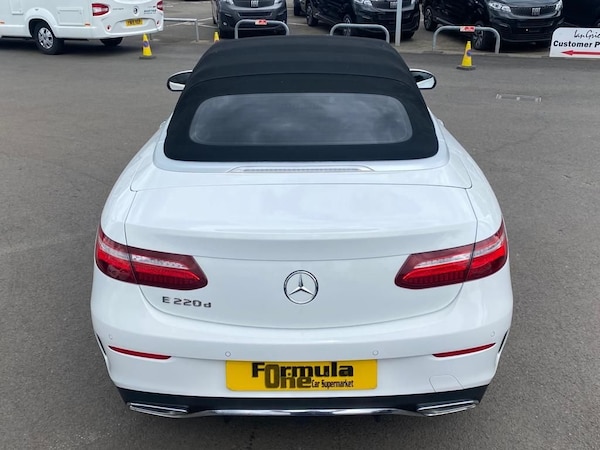 Used Mercedes-Benz E-Class 2018 for sale - 63290585: Photo 8