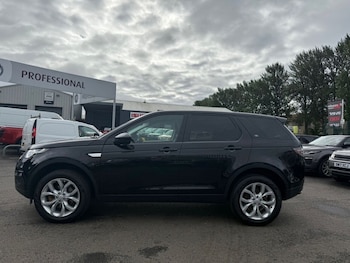 Used Land Rover Discovery Sport 2019 for sale - 75347098: Photo