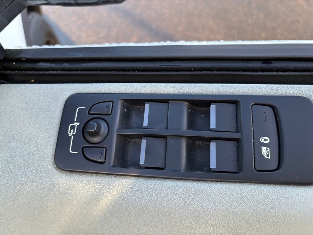 Used Land Rover Discovery Sport 2017 for sale - 76203202: Photo 25