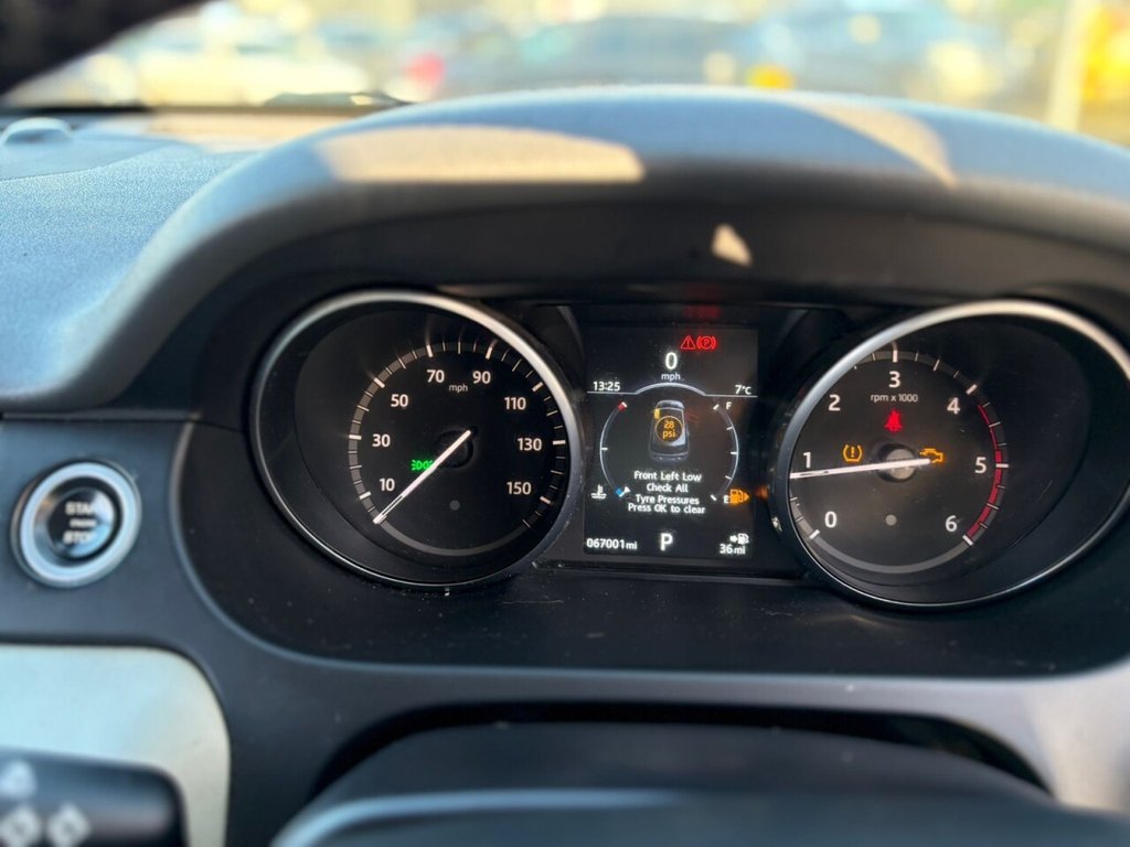 Used Land Rover Discovery Sport 2017 for sale - 76203202: Photo 28