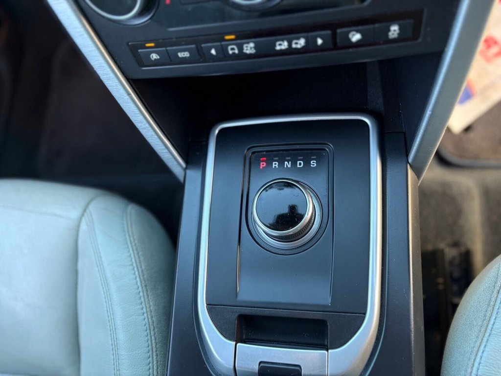 Used Land Rover Discovery Sport 2017 for sale - 76203202: Photo 32