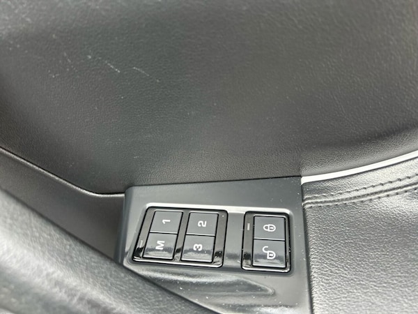 Used Jaguar F-Pace 2018 for sale - 74125846: Photo 13