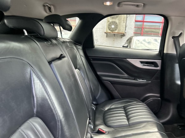 Used Jaguar F-Pace 2018 for sale - 74125846: Photo 18