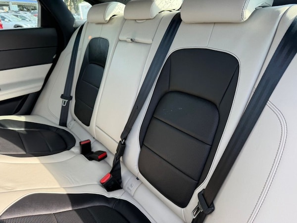 Used Jaguar XF 2016 for sale - 72323411: Photo 38