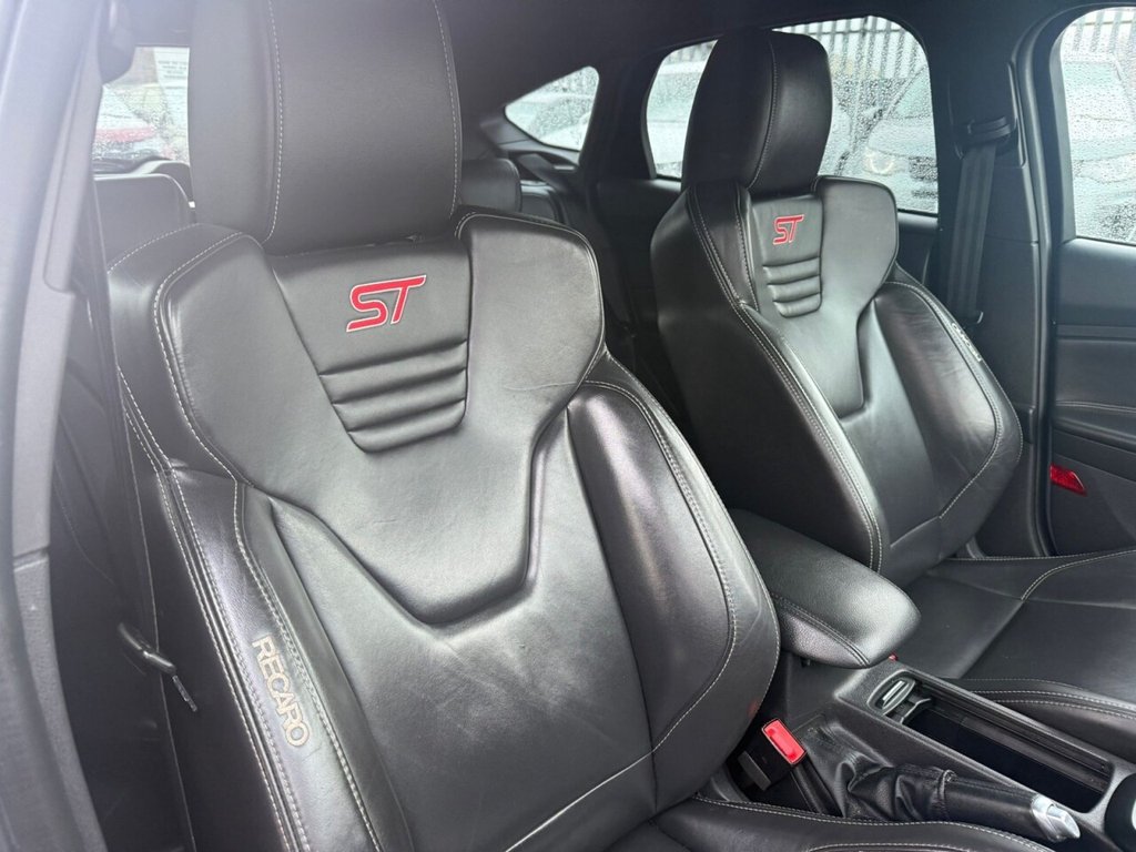 Used Ford Focus 2017 for sale - 76973538: Photo 20