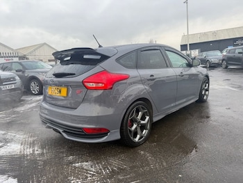 Used Ford Focus 2017 for sale - 76973538: Photo