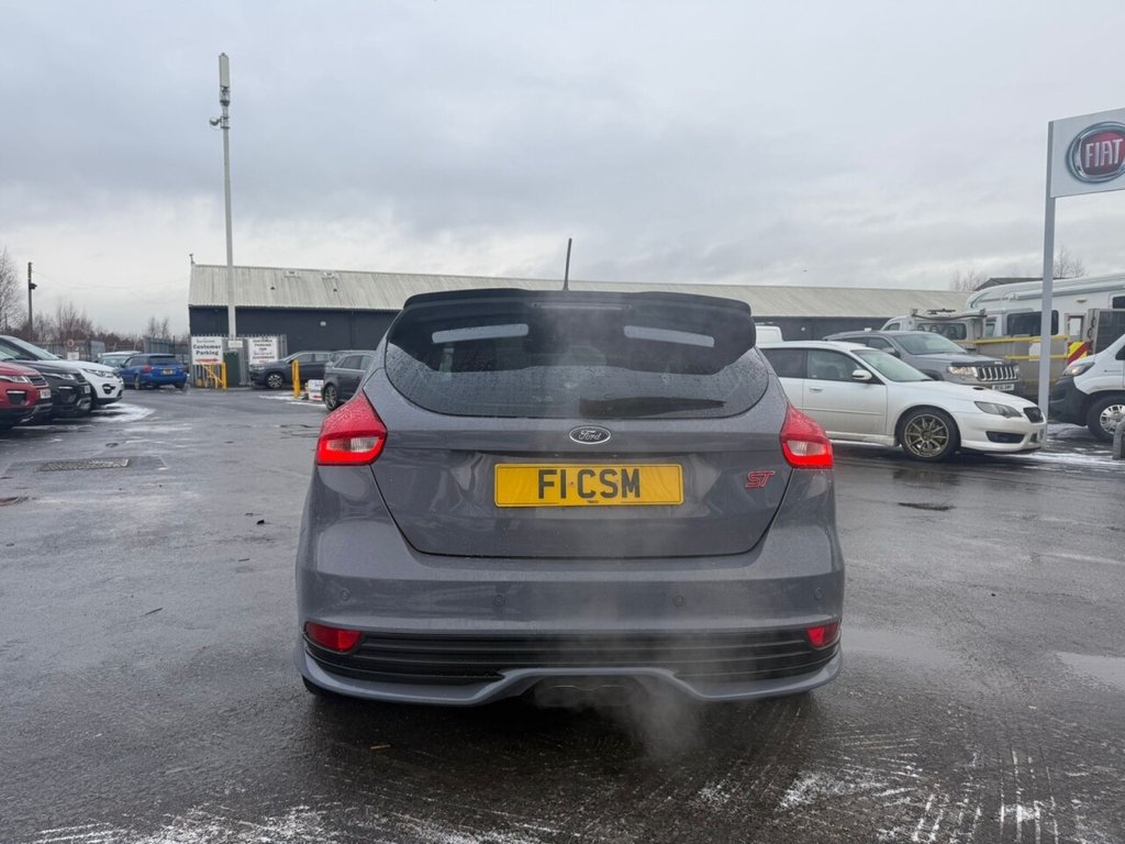 Used Ford Focus 2017 for sale - 76973538: Photo 8