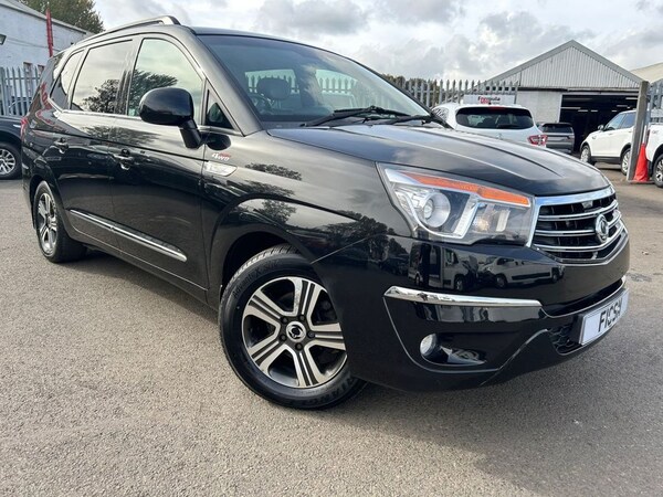 Used Ssangyong Turismo 2015 for sale - 68607309: Photo 10