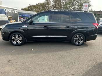 Used Ssangyong Rodius 2015 for sale - 68607309: Photo